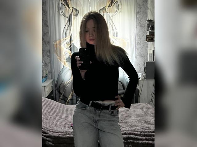 Visit MadonNA profile