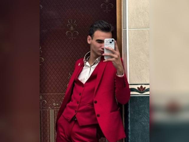 Visit MrTemptation profile