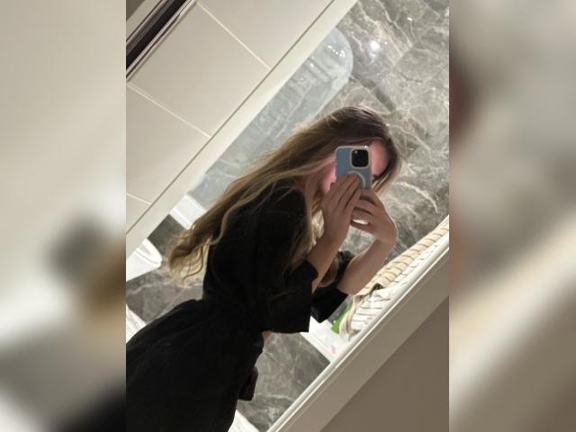 Visit ladyarina profile