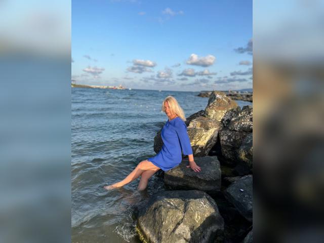 Visit NatiMeli profile