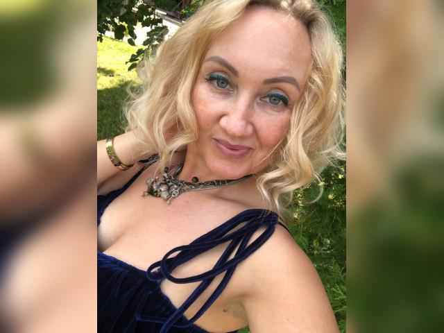 Visit LovelyViictor1a profile