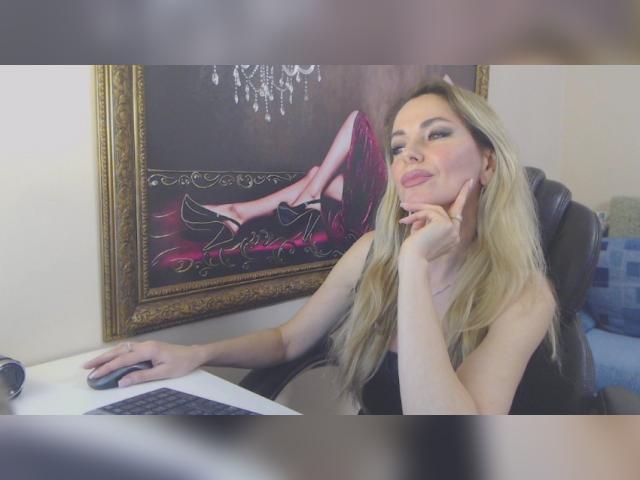 Visit GlamourDOM profile