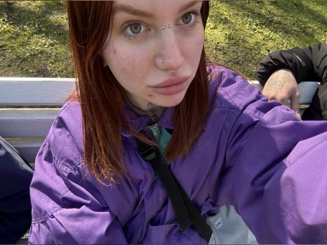 Visit NaomiRosss profile