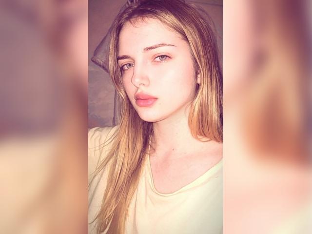 Visit SweetRinaKiss profile