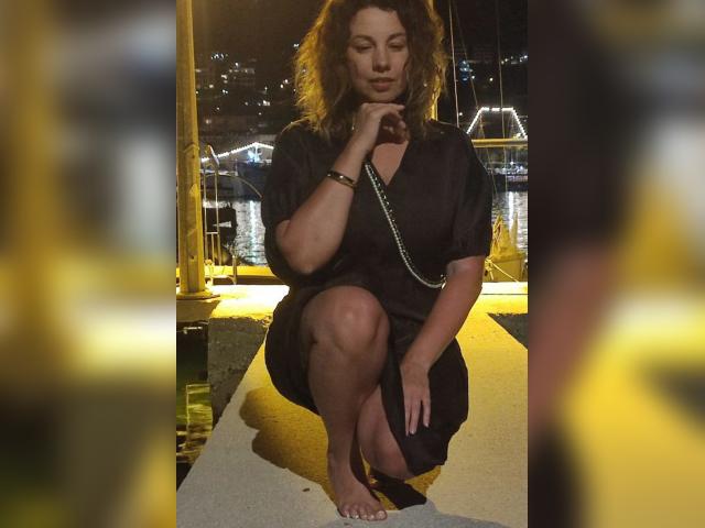 Visit CaramelKA81 profile