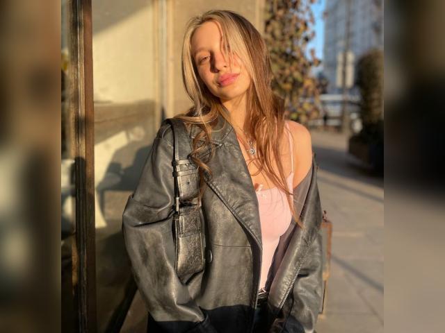 Visit AlexDawies profile