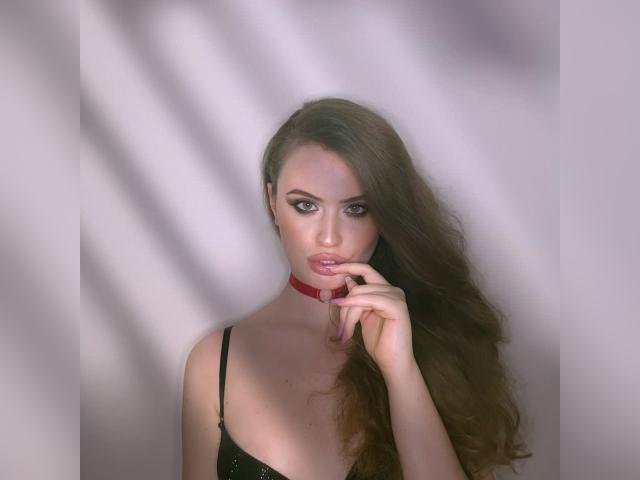 Visit MissAlenaaa profile