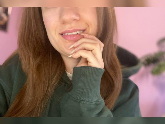 Visit MissSunnyXO profile