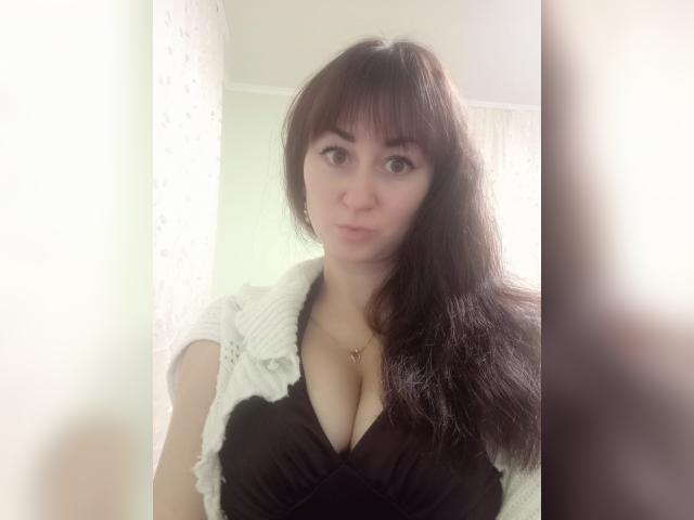 Visit SweetArianaKiss profile