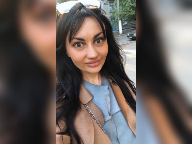 Visit tinaloverxs profile