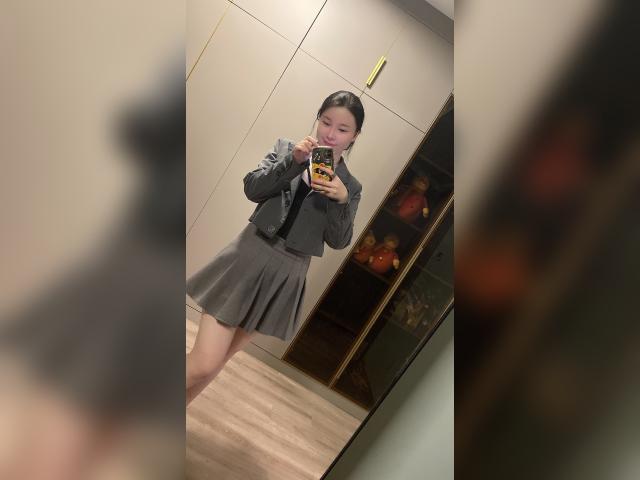 Visit Adeline37 profile