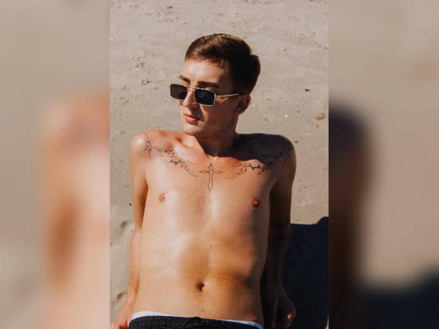 Visit CherryMiss profile