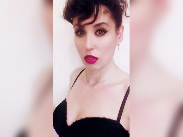 Visit AlyaHarper profile