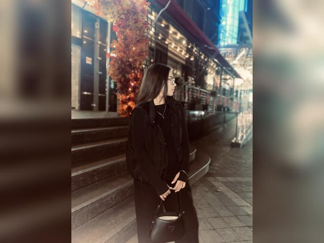 Visit SabrinaC66 profile