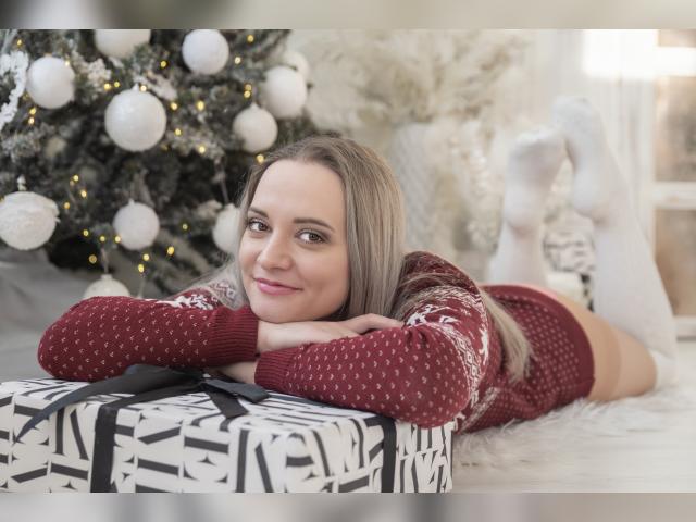 Visit lollyjull profile