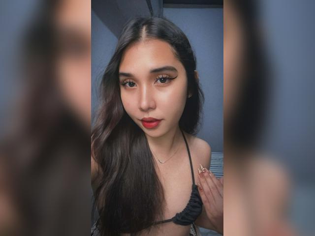 Visit OliviaNieto profile