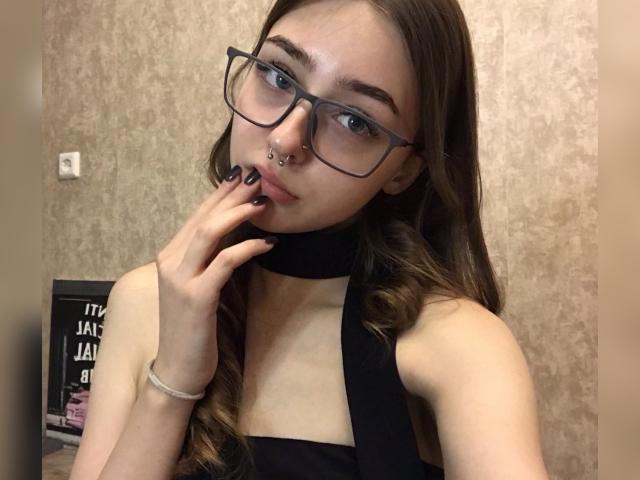 Visit A1melina profile