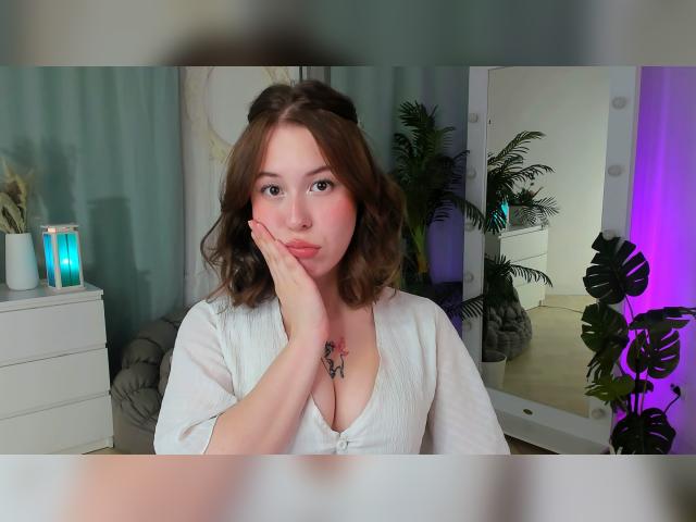 Visit LanaRoselle profile