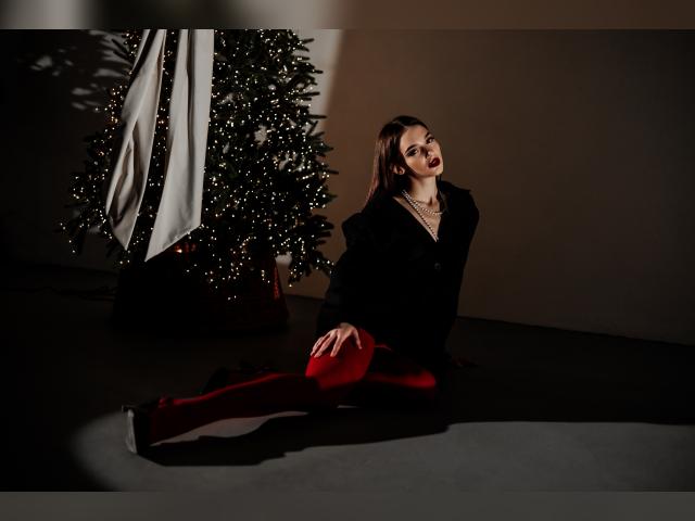 Visit SophieKiss profile