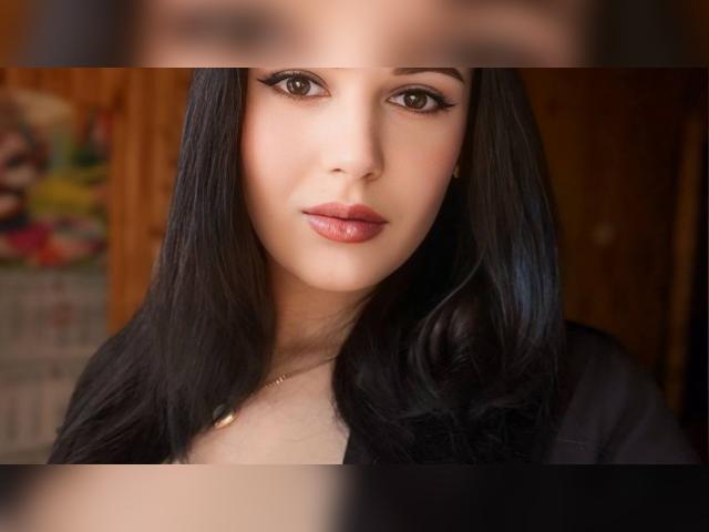 Visit MissNova profile