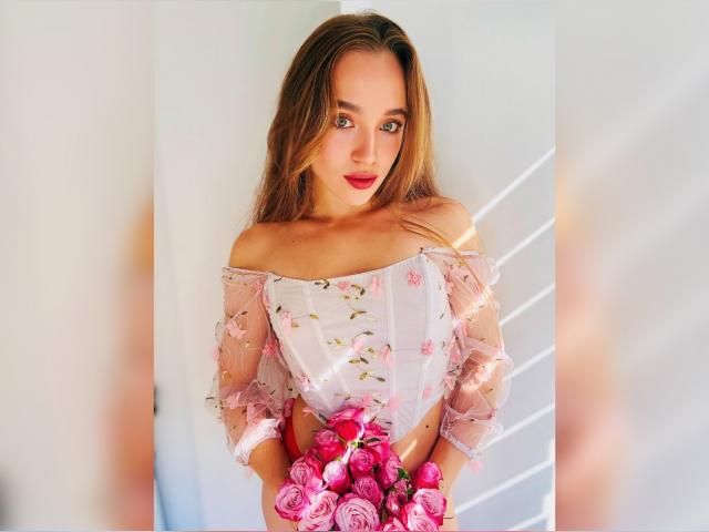 Visit PrettyDreams22 profile