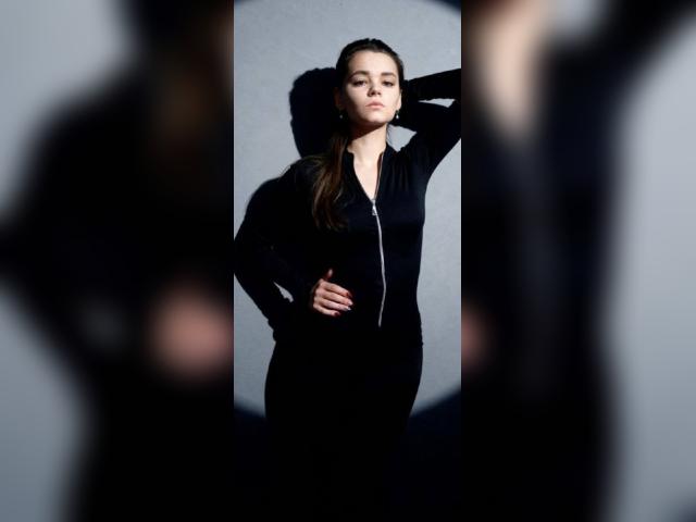 Visit Tavina profile