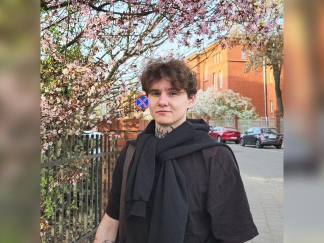 Visit fcknggod profile