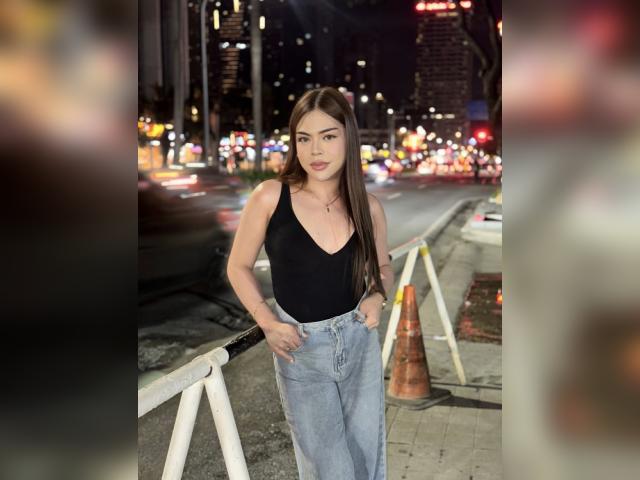 Visit xSweetAZx profile