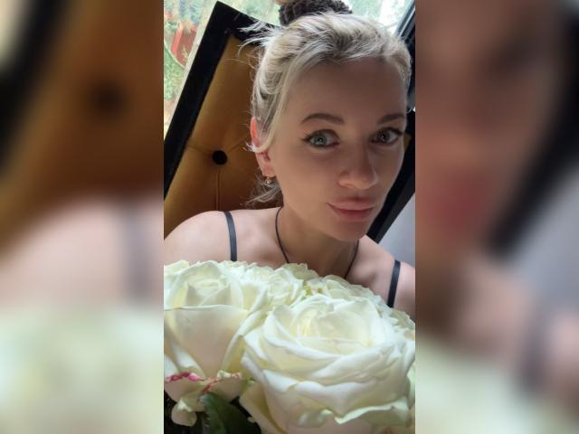 Visit 1Dominika profile