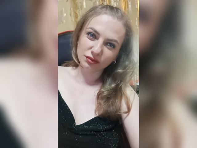 Visit AlessiaBlue profile