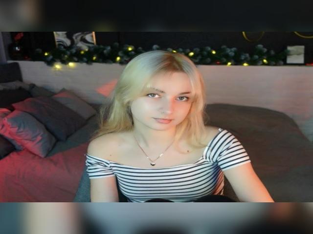 Visit JessieCuti profile