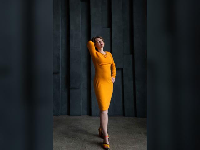 Visit Dinara profile