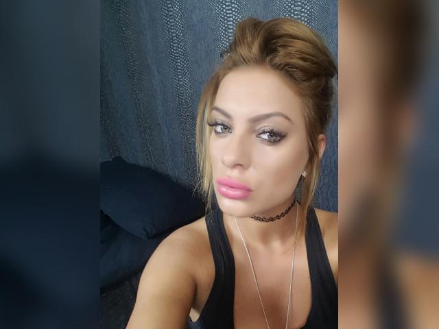 Visit MissEvaa profile