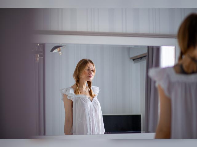 Visit HotRamona profile