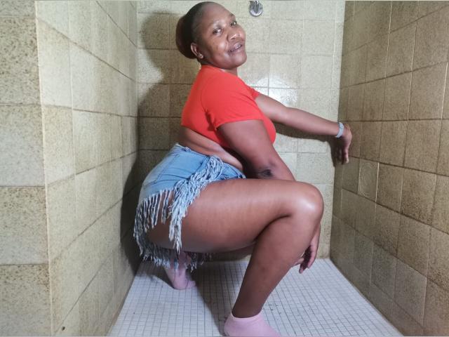 Visit ExtraThicJuicy profile