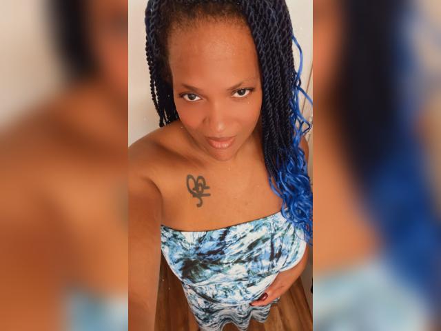 Visit M4yH3m profile