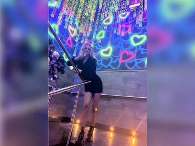 Visit Serenelle profile