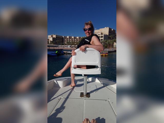 Visit MissLilly profile