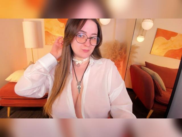 Visit EmmaBloomm profile