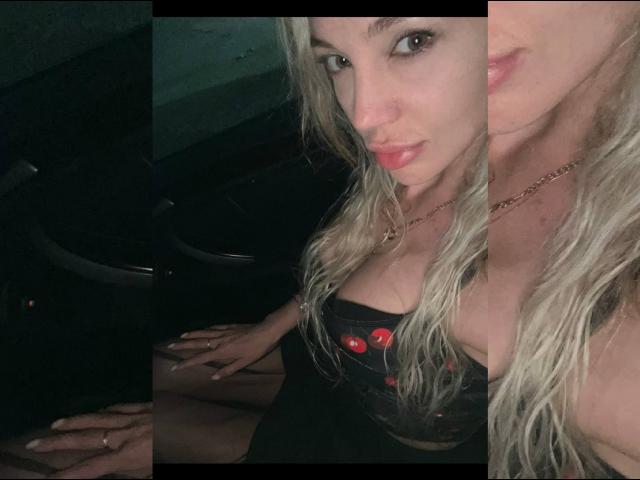 Visit xLilit profile