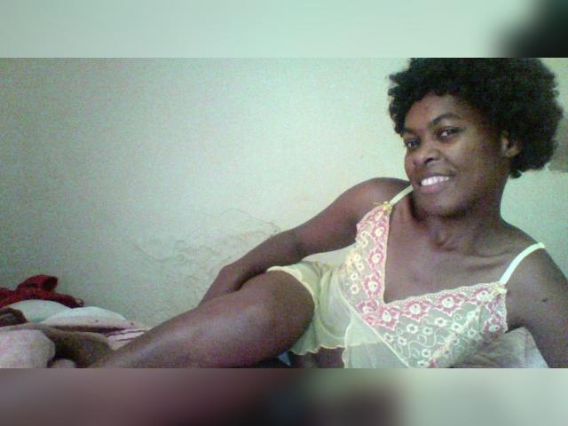 Visit Misskolly profile