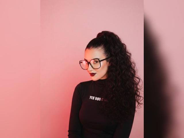 Visit NoirEmpress333 profile