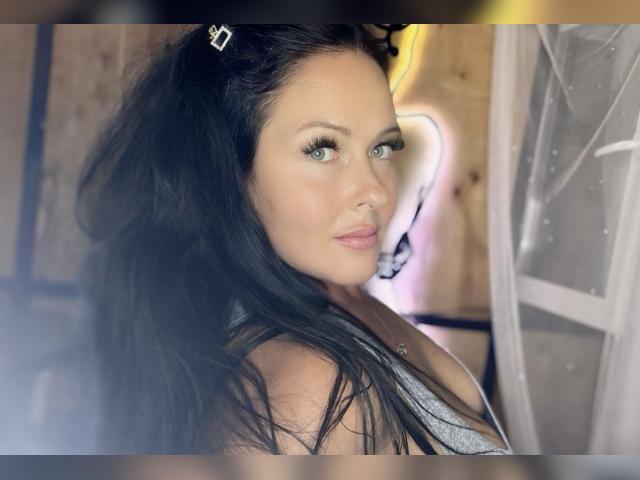 Visit Kira1Sun profile