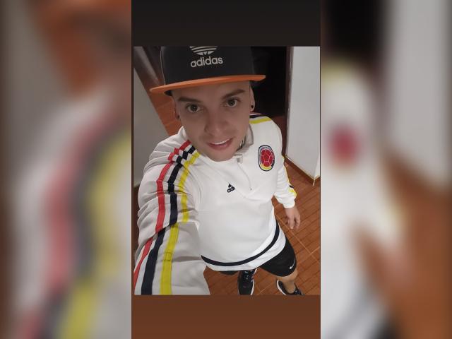 Visit JDAVIDHOT profile