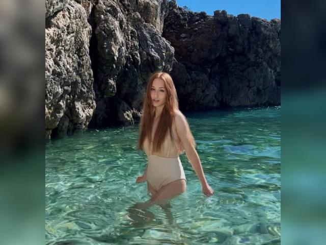 Visit DivineFlirt profile