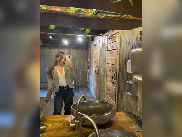 Visit Malika profile