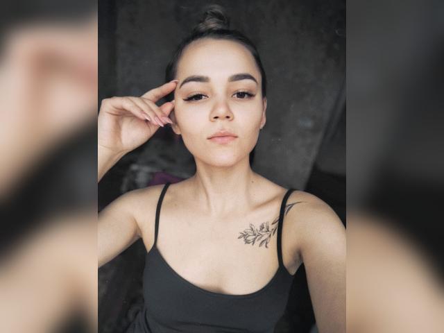 Visit Tavina profile