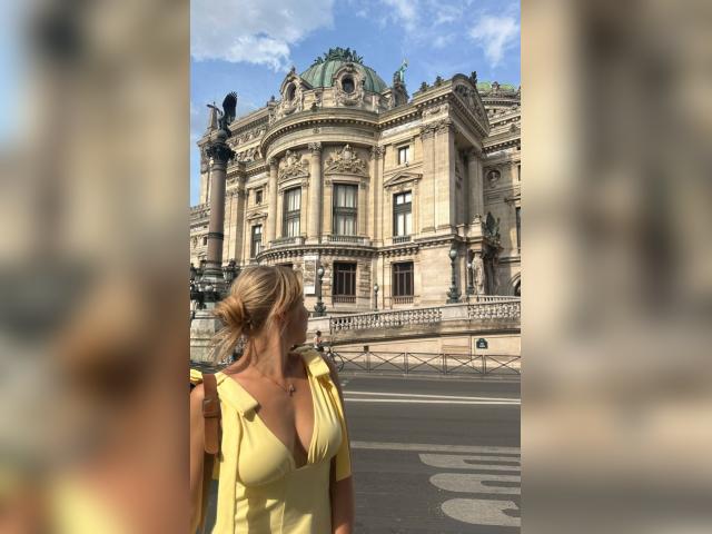 Visit AngelMe profile