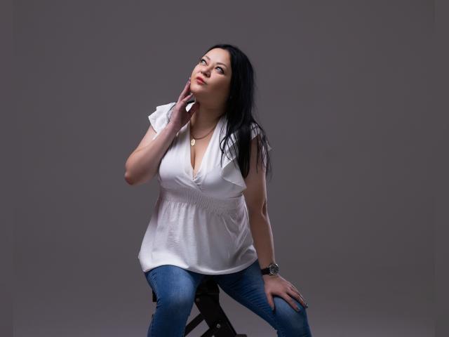 Visit AngieKiss profile