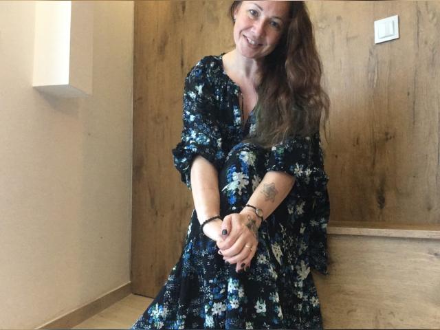 Visit irenasmile777 profile